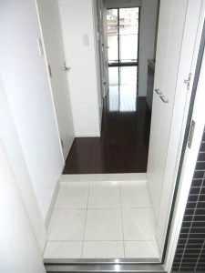 フォレシティ門前仲町：玄関